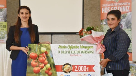 Gündoğmuşun kadın çiftçisi Yılmaz