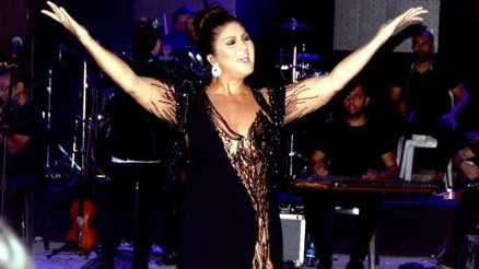 Sibel Can, Bodrumluları coşturdu