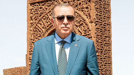 Malazgirt ruhunu unutursak ne öncemiz kalır ne sonramız Malazgirt ruhunu unutursak ne öncemiz kalır ne sonramız