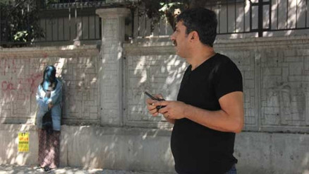 Adanada yüzü kapalı kadın paniği Yanına kimse yanaştırılmadı