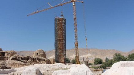 Hasankeyfteki tarihi minarenin taşları, puzzle parçası gibi sökülüyor