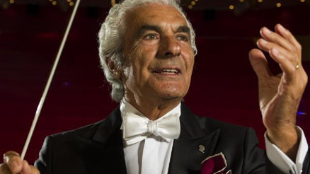 Orkestra Şefi Aykal: Sanat ve halk müziği, klasik müzikle çatışmaz