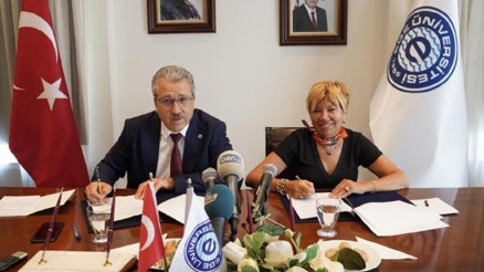 Üniversite ve borsa arasında işbirliği protokolü