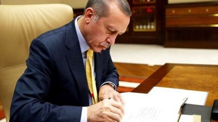 3 büyükelçi merkeze çekildi