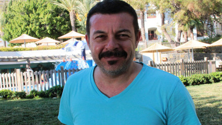 Beni Arka Sokaklarda oynatacaktınız  Ünlü yönetmen Murat Şekere dolandırıcı şoku