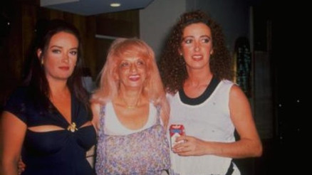 Mehtap Ar kimdir  Aysel Gürel’in kızı Mehtap Ar kaç yaşında