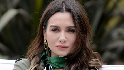 Birce Akalay isyan etti: Sokak arasında meyhane mi olur