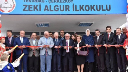 Albayrak: 11 İlçeye 11 Okul projesiyle Türkiyede ilki gerçekleştirdik