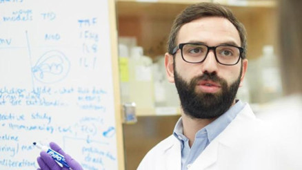 Türk doktor Mehmet Furkan Buraka ödül