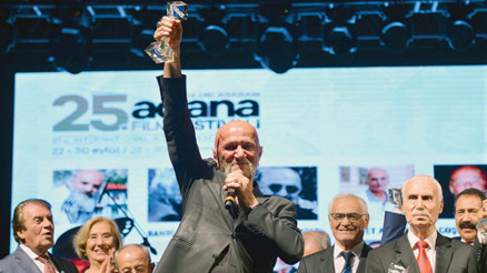 Kazandığım para yediğim küfre değmedi