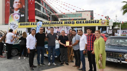Hobi Festivalinde renkli gösteri