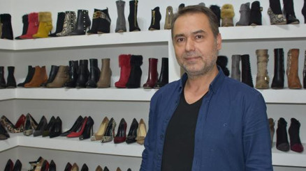 Savaştan kaçıp, geldiği İzmirde yeni hayat kurdu