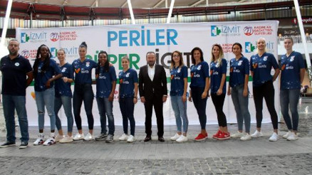İzmit Belediyespor kadın basketbol takımı yeni sezona hazır