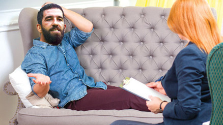 Arda Turanı psikiyatr koltuğuna oturttuk