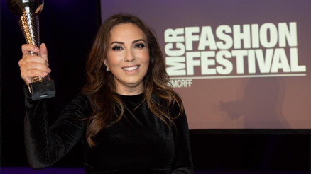 İngiltere’nin En İyi Moda Tasarımcısı Zeynep