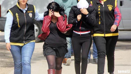 Swinger çetesine şok operasyon Sosyal medya üzerinden...