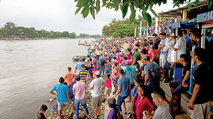 Trumpa inat ilerliyorlar