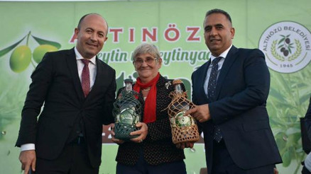 Canan Karatay: Uzun ve sağlıklı yaşamak için zeytin ve zeytinyağı tüketin