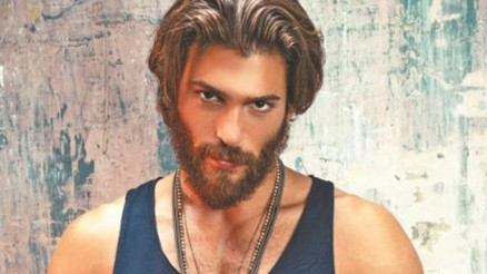Can Yaman kimdir Okulun hep en yakışıklısıydım