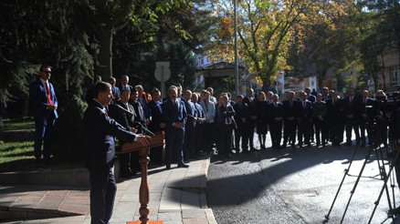 Topaca personelle vedalaştı