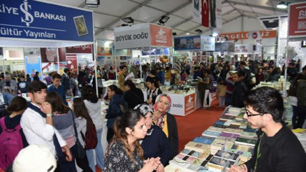 Osmaniye Belediyesi 3. Kitap Fuarı