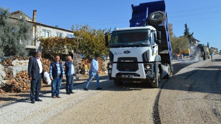 Küçükköy yolu asfaltlanıyor