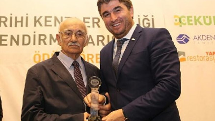 Tarihi Kentler Birliğinden Kulaya ödül