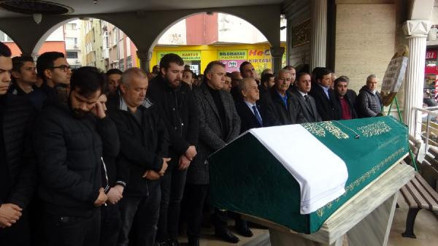 Gökhan Keskinin babası son yolculuğuna uğurlandı