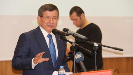 Davutoğlu: Aramıza düşmanlık tohumu ekmeye kimsenin gücü yetmez