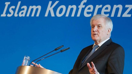 İslam Konferansı’nda dikkat çekenler