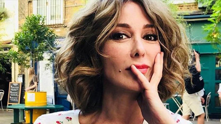 Zerrin Tekindor kimdir Zerrin Tekindorun biyografisi