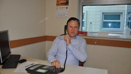 Görme engelli santral memurunun hafızası, telefon rehberi gibi