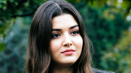 Hande Erçel bazlama suratı affetmedi