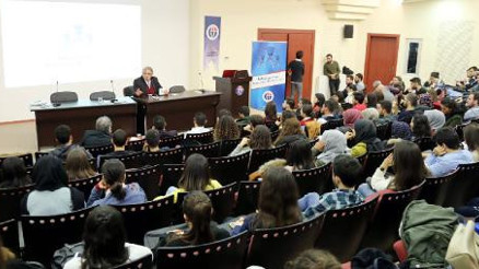 Çiçek, iletişimin önemini anlattı