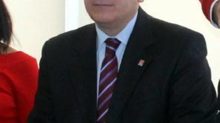 CHPli ilçe başkanından borçların ödenmesi için AK Partili belediye örneği