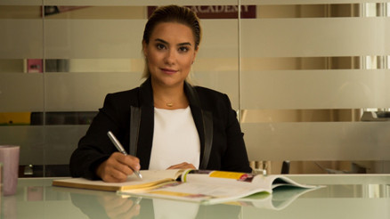 Ünlülerin okulları öğrenci arıyor Ünlülerin okulları öğrenci arıyor
