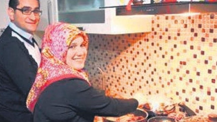 FETÖnün gelini sınırda yakalanmıştı Flaş gelişme