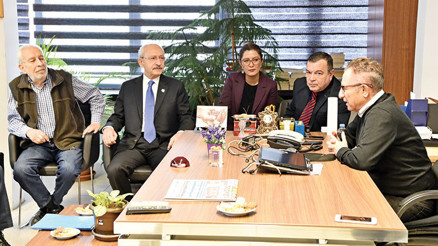 Kumpası İçimize sindiremiyoruz