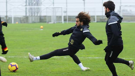 Malatyaspor’da Boutaib Mısır’a, Sadık Fenerbahçe’ye gidiyor