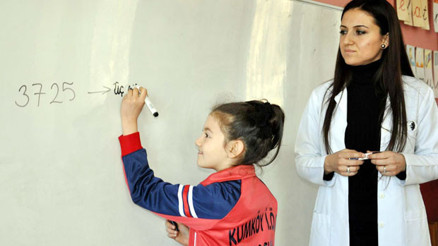 Dilek öğretmene Avrupa Parlamentosu’ndan davet