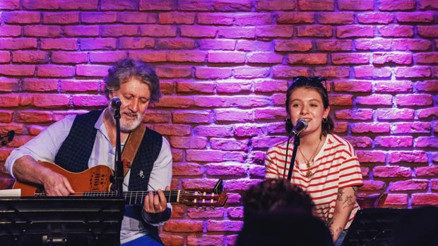 Burhan Şeşen kızı Dilhan’a konser düzenliyor