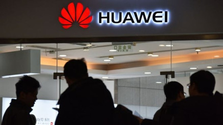 Huaweinin Çinli yöneticisi Polonyada gözaltına alındı