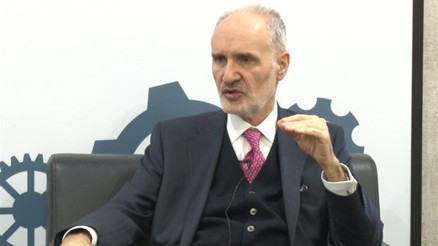 İTO Başkanı Avdagiç: “E-ticaret, çığ gibi üzerimize geliyor” İTO Başkanı Avdagiç: “E-ticaret, çığ gibi üzerimize geliyor”