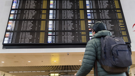 Belçikada 24 saatlik genel grev nedeniyle hayat durdu, ülke hava sahası kapandı