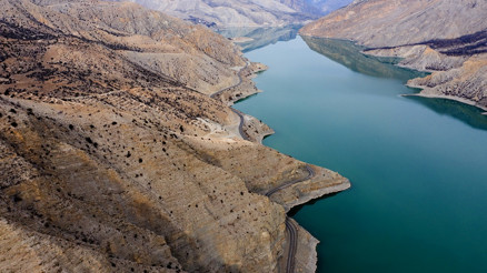 Tortum Gölü ve Tortum Şelalesi Tortum Gölü ve Tortum Şelalesi