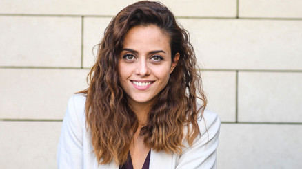 Çocuğumla arkadaş olmak zorunda değilim