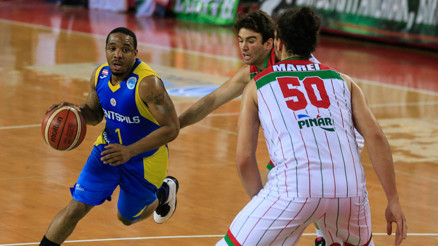 Pınar Karşıyaka, çeyrek finalde