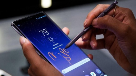Samsung Galaxy Note 10 geliyor: İşte belli olan ilk özelliği