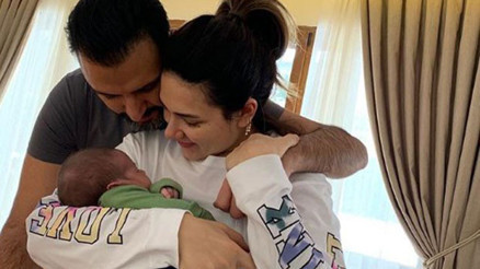 Dünya duruyor böyle