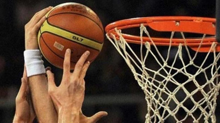 Basketbolda birbirinden çekişmeli maçlar